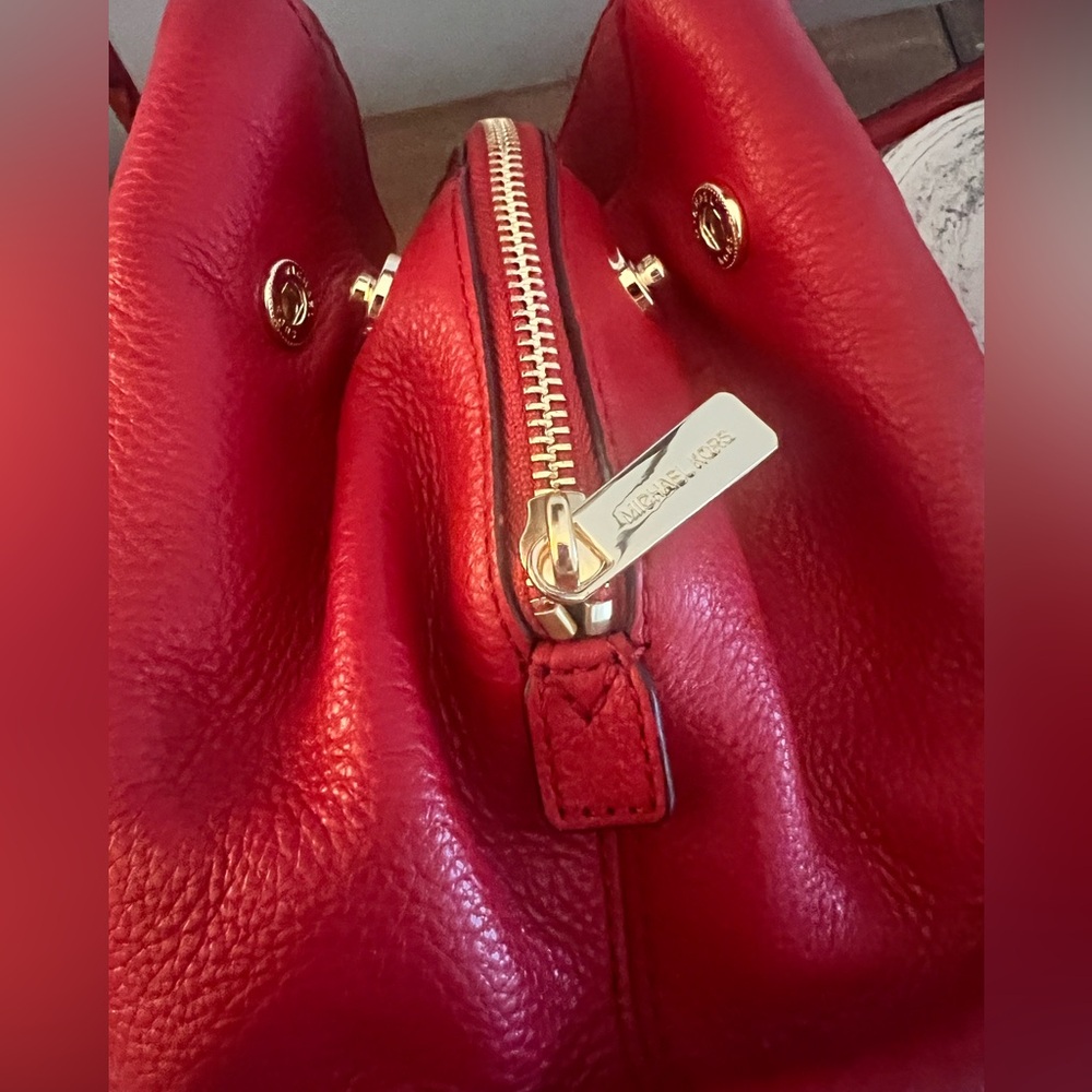 Michael Kors Bedford Satchel/Shoulder Bag - Picture 9 of 16